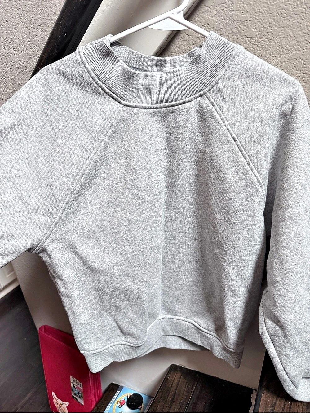 Alo Gray Crewneck Sweatshirt Size XS